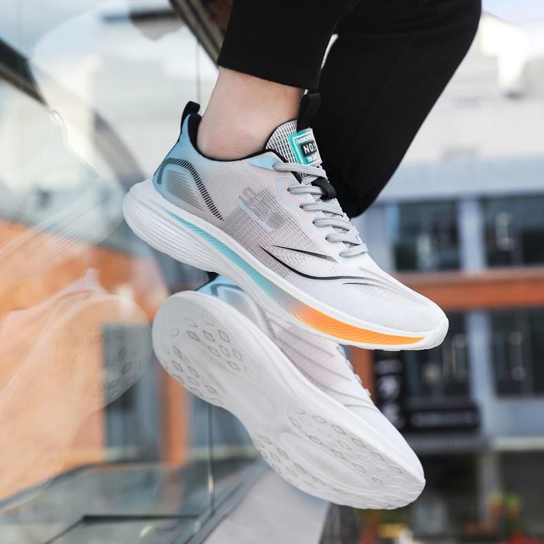 Unisex Casual Shoes Soft-soled Comfortable Breathable Flats Couples' Matching Styles Street Style Sports Fashion Sneakers