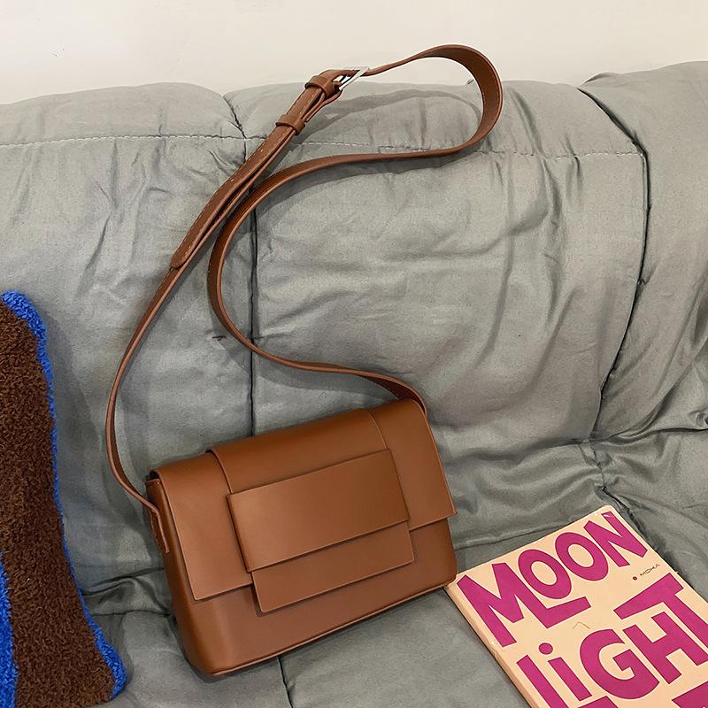 Bag female messenger small square bag niche high sense neutral style casual trend tofu small bag mobile phone bag male коричневый