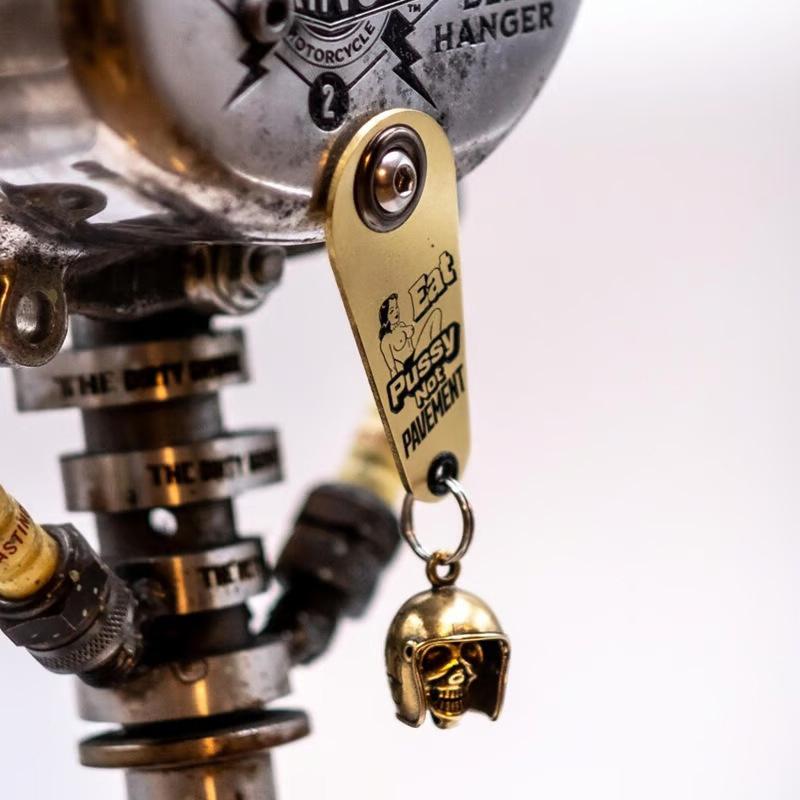 

Езда на мотоцикле Череп Гремлин Колокольчик Сделай сам Брелок Подвеска Украшение для рюкзака Подарки