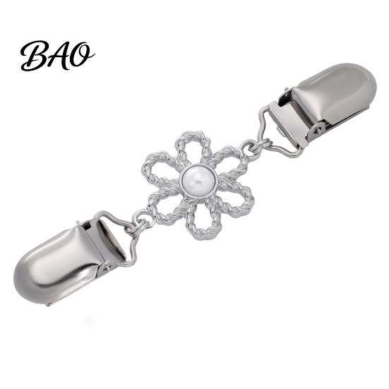 Women Clothing Clip Hollow Flower Cardigan Sweater Clip, Vintage with Metal Fasteners Faux Pearl, Cincher for Dress Shawl Pants Collar
