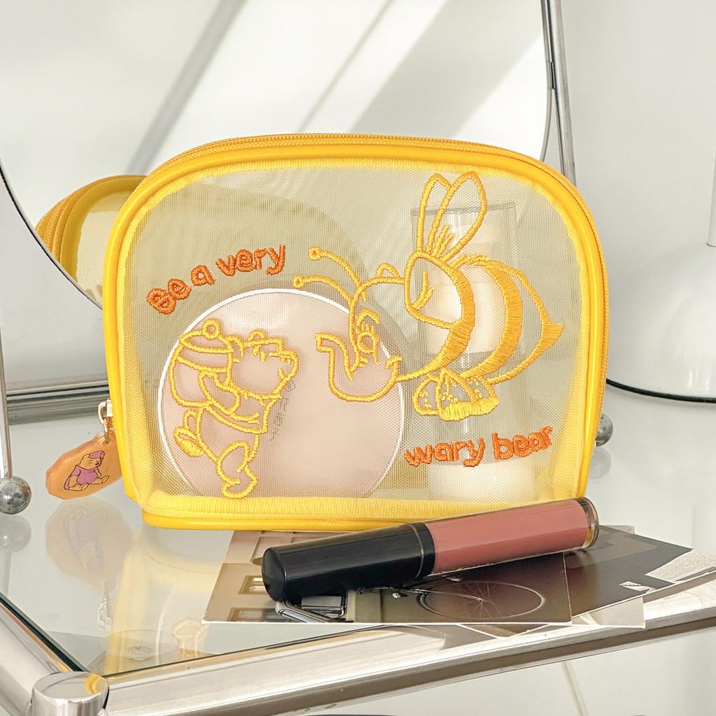 Travel Organizer With Polyester Fabric For Makeup And Toiletry Storage