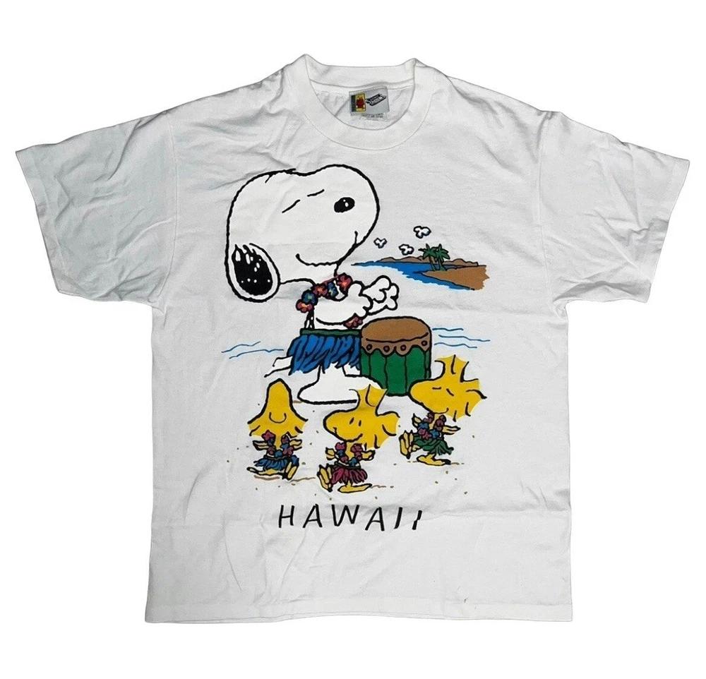 90s Vintage 1990s Snoopy Hawaii Peanuts Tshirt S