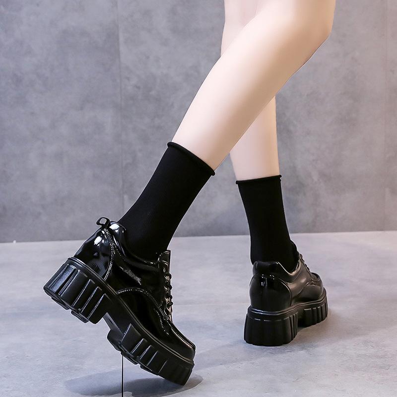 Pantofi mici din piele cu talpă groasă în stil britanic, cu înălțime interioară crescută, pentru femei, versatili, cu toc înalt gros, pantofi jk de primăvară și toamnă, pantofi de modă