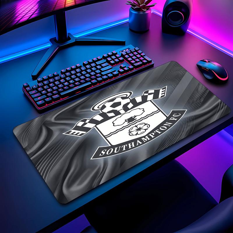 Southampton Football Pattern Mouse Pad Non?Slip Rubber Base Gaming Mousepad For Desk Office Home