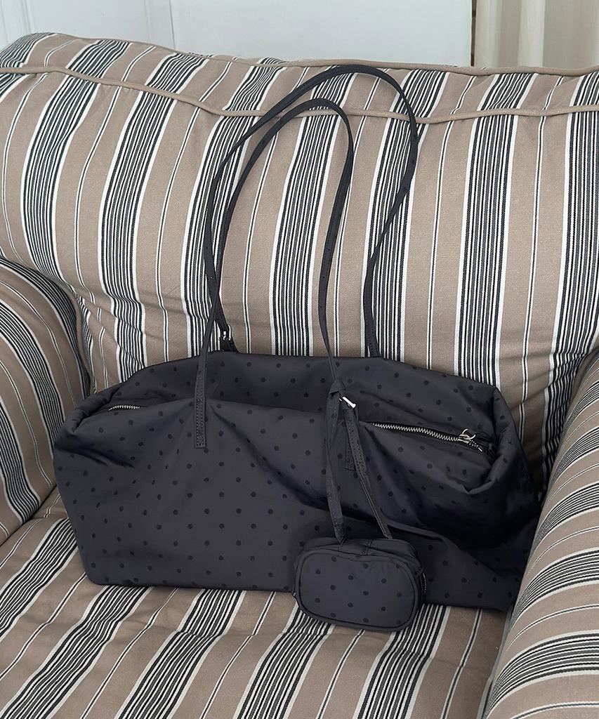 Clote Glossy Square Shoulder Bag - Khaki