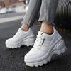 TUINANLE Weiße Keilabsatz Sneaker Damen Frühling Herbst Atmungsaktiv Klobige Plateau Sneaker Damen Zum Hineinschlüpfen Netz Laufschuhe