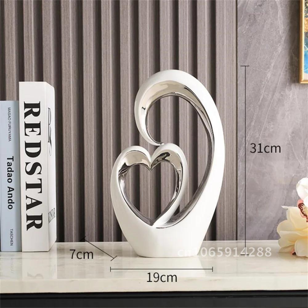 Modern Art Heart Shaped Minimalist Nordic Statue Living Love Electroplated DIY Room Ornament Sculpture Decoration Ceramic Table