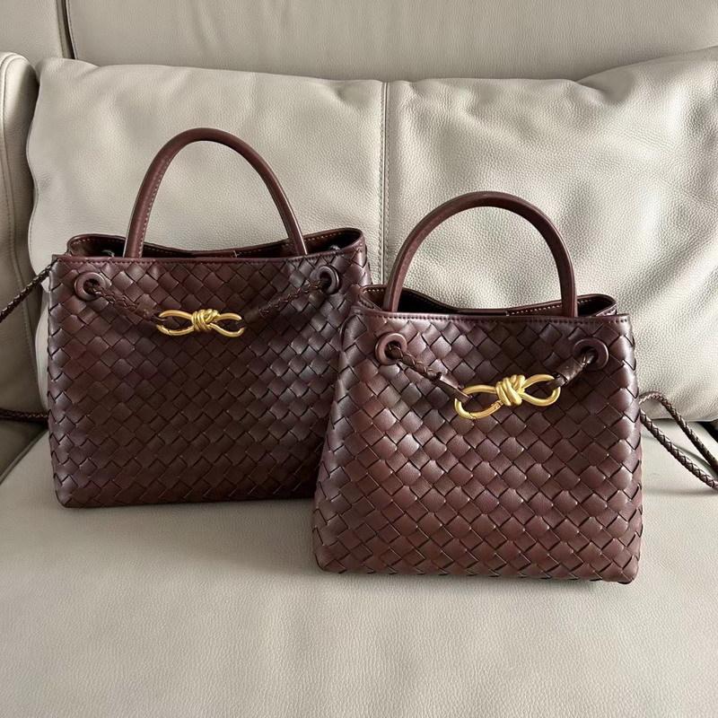 New Genuine Leather Women's Bag Fashion Retro Hand Woven Women's Handheld Single Shoulder Diagonal Cross Bag