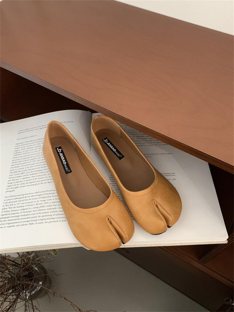 Pig'S Trotters, Split-Toed Horseshoe Shoes, Women'S Single Shoes, Spring And Autumn Evening Shoes, Doudou Shoes, One-Pedal Flats