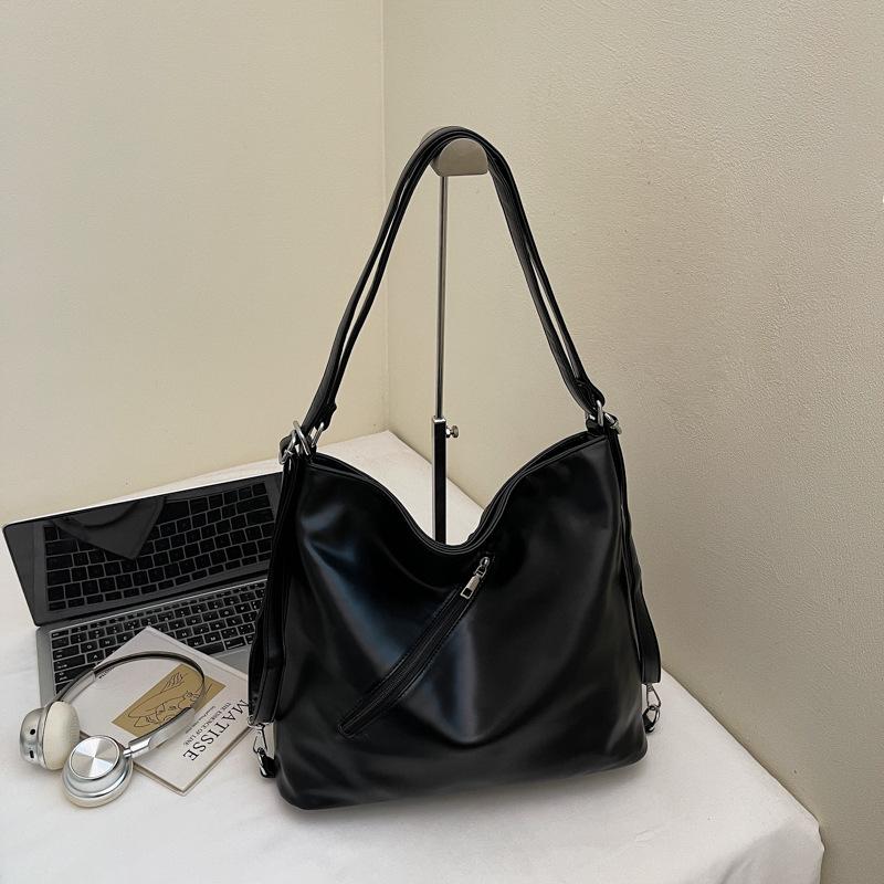 Retro large-capacity commuter backpack women s autumn new niche casual tote bag crossbody shoulder backpack