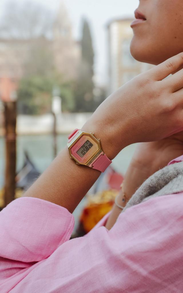 ICE WATCH ICE Digit Sunset 32mm Silicone Rubber Strap 022715 Coral Dreamscape Women's
