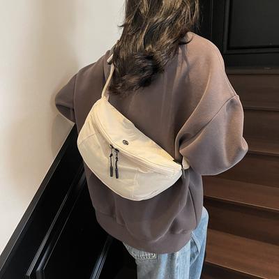 Ultra-Light Waterproof Messenger Bag, Nylon Bag, Men'S And Women'S Cycling Sports Shoulder Bag, Light And Practical Saddle Chest Bag