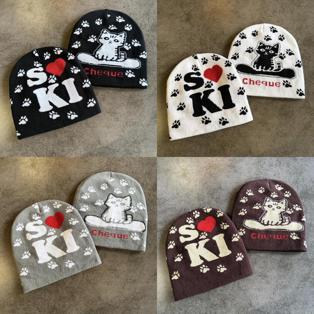 Acrylic Knit Hat With Cat And Letter Jacquard Design For Women Men In Autumn And Winter