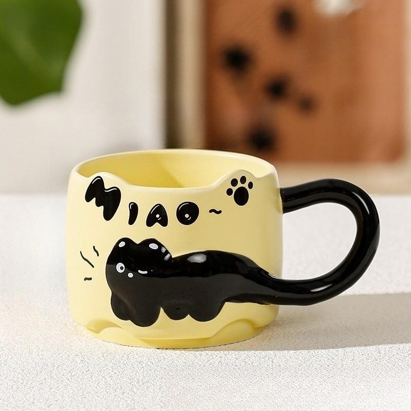 

1pcs Embossed Black Cat Mug with High Aesthetic Value Creatively Stacked Cute Ceramic Cup Coffee Milk Breakfast Cup Underglaze 301-400ml бежевий