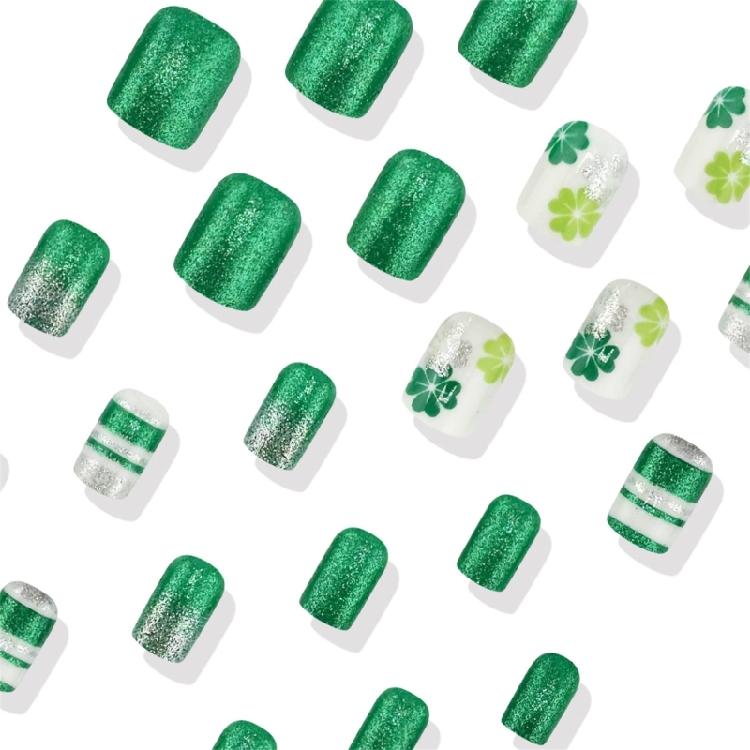 Stylish Green Shamrock Designs Press On Nail Full Cover False Nail Manicure for Patrick's Day Parties and Event