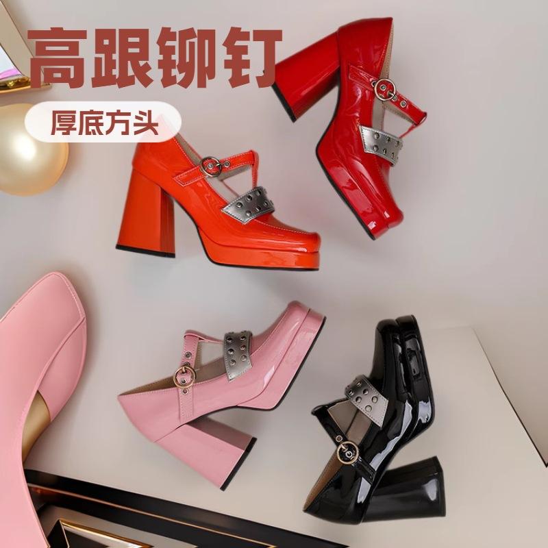 

Spring 2025 High Heel Rivet Thick Bottom Square Head 40-47 Size T-Type with Punk Style Single Shoes Ultra High Heel 37 розовый