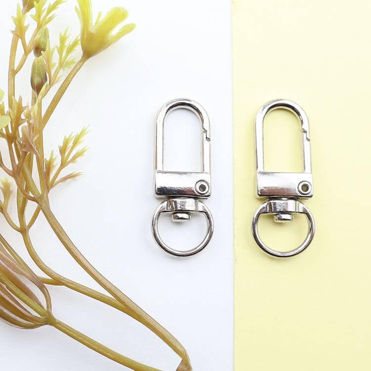 Bunte DIY Schlüsselanhänger-Accessoires: Kleine 3-Punkt Candy Color Hundeschnalle für Schmuck, Handtaschen und Puppenaufhängung