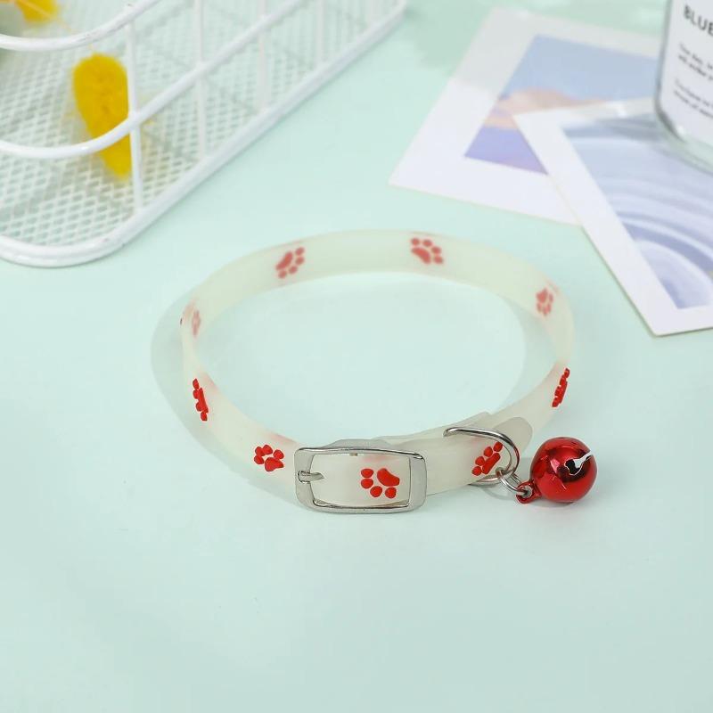 Luminous Cat Necklace Glowing Small Dog Cat Collar Anti-loss Fluorescent Bpa-free Silicone Cat Bell Collar Neck Ring Pet Cat Accessories