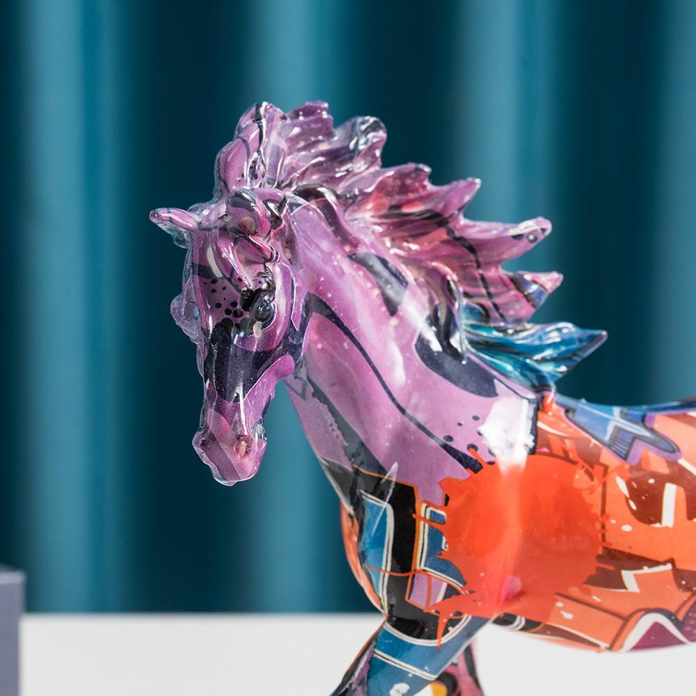 Graffiti Horse Statue Pop Art Modern Animal Sculpture Home Interior Decoration Living Room Office Bookshelf Decor Ornament Gift