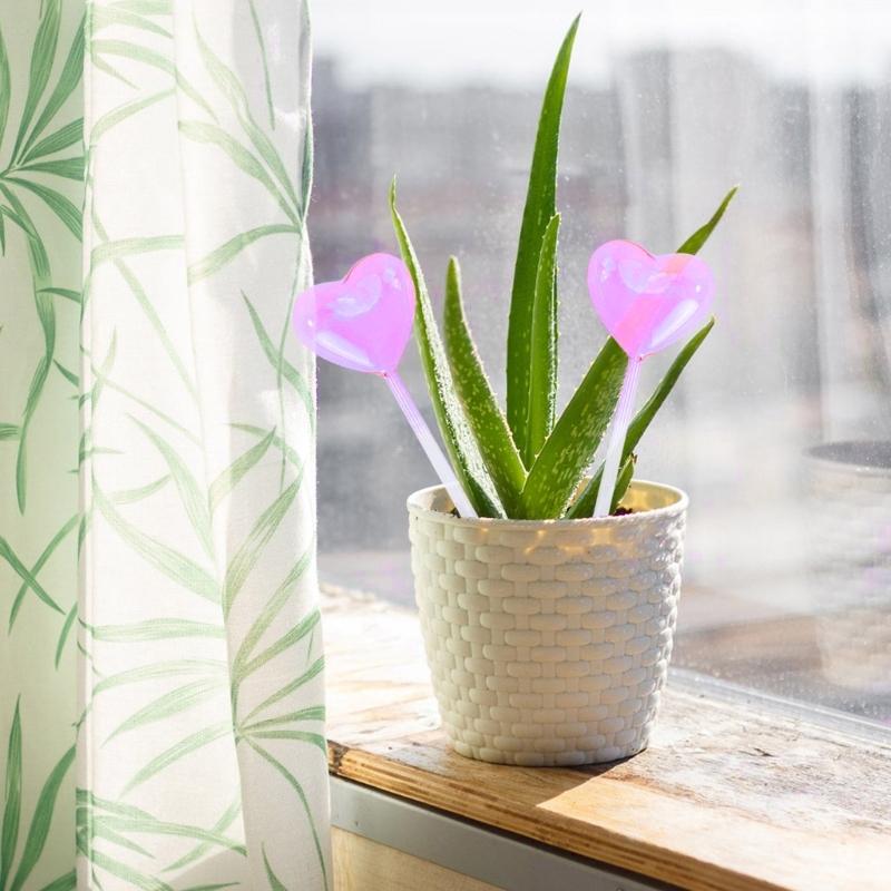 2Pcs Heart Plant Watering Globes Set Self Watering Globes for Indoor Plant Flowers Outdoor Plant Watering Bulb Dripper