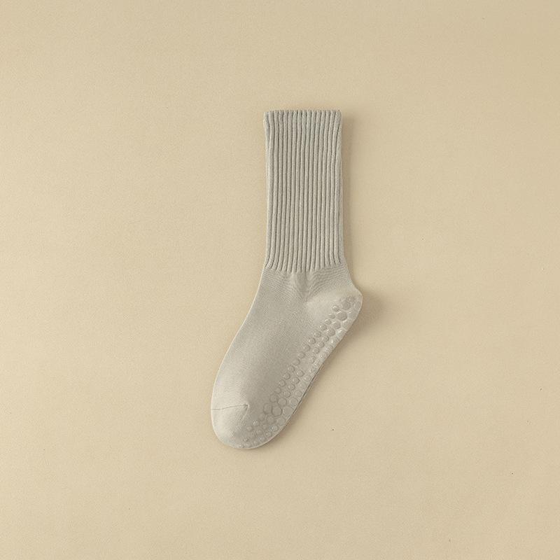 

Женские профессиональные носки-трубы для йоги, фитнеса, пилатеса, спорта, нескользящие, для пола 1 pair серый/зелёный