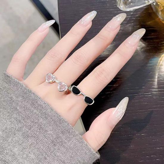 2 Pcs Couple Rings Sunglasses Shape Rhinestone Decor Adjustable Polished Open Ring Alloy Anniversary Gift Finger Jewelry