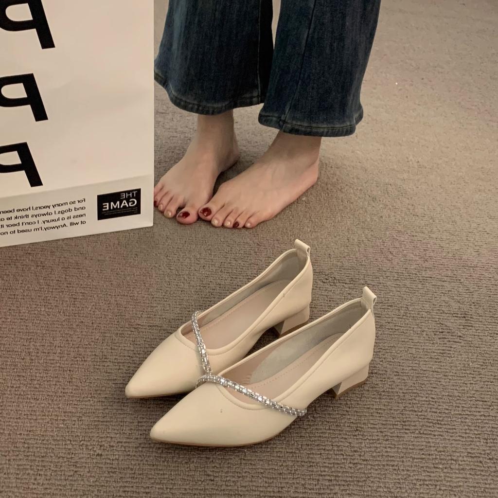 Medium heel milk khaki chain temperament pointed Mary Jane single shoes women's shoes spring and autumn evening commuting grandma shoes