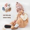 2025 Gemütliche Cartoon-Anti-Rutsch-Baby-Bodenschuhe – Verdickte Fleece-gefütterte Socken für Herbst/Winter