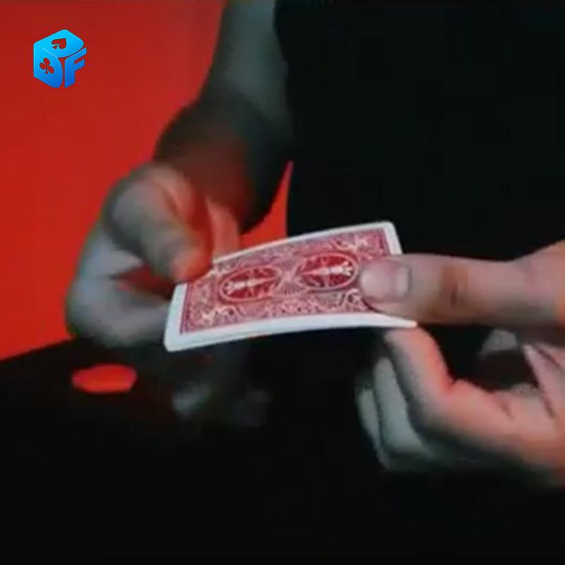Instant Vanishing Card Stack: Street Magic Trick for Visual Poker Effects