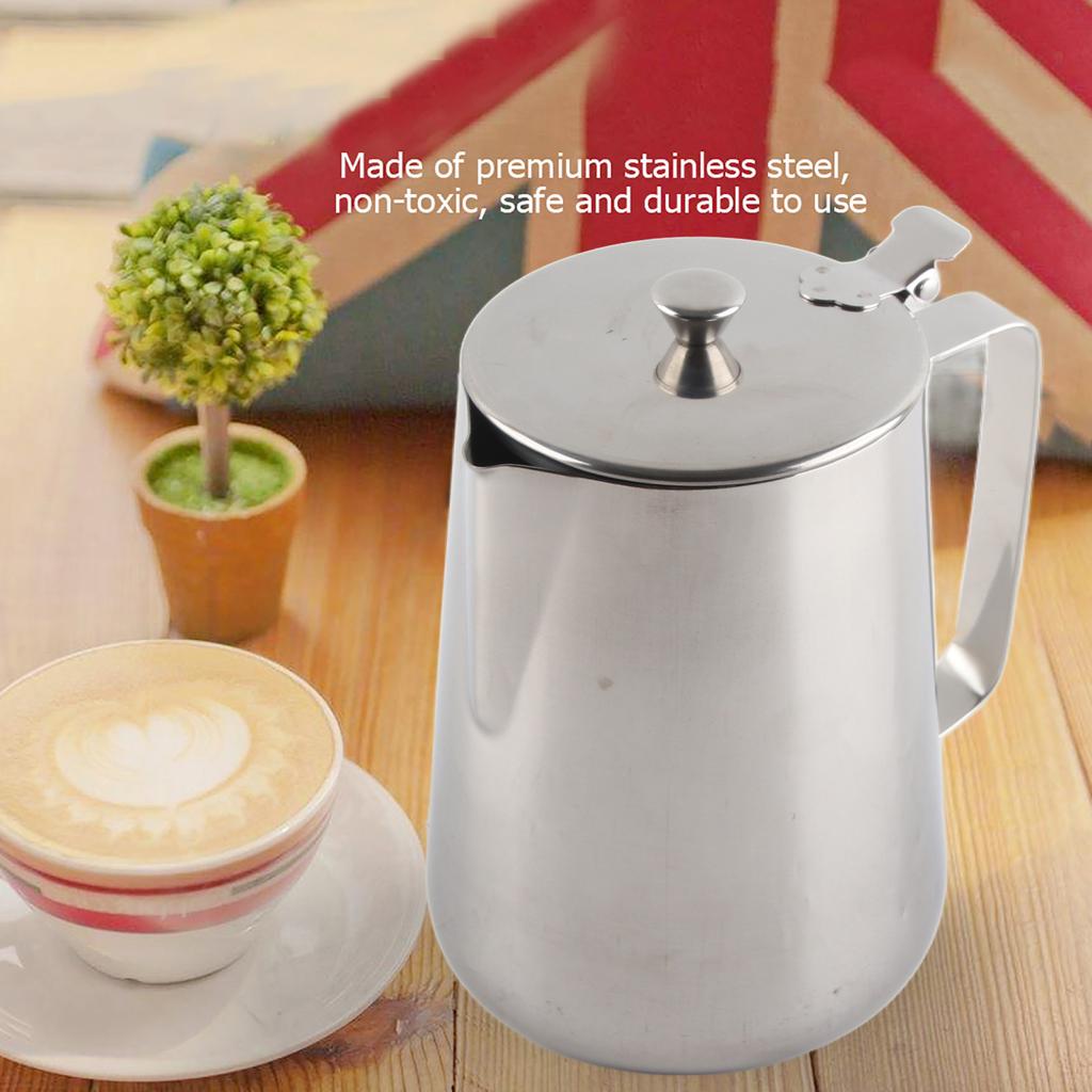 Kaffekopp i rostfritt stål Mugg Mjölkskumningskanna Kannkanna med lock för Latte Kaffe Latte Art(2000ml)