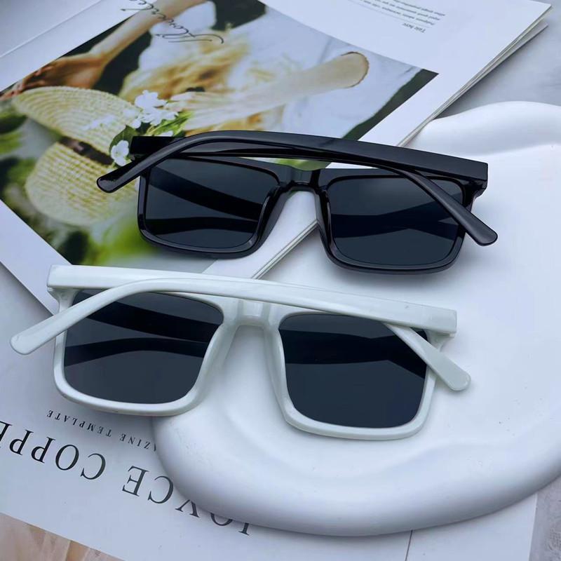 New Men's Square Sunglasses Classic Vintage Women's Simplicity Sun Glasses Men's Outdoor Driving Eyewear UV400