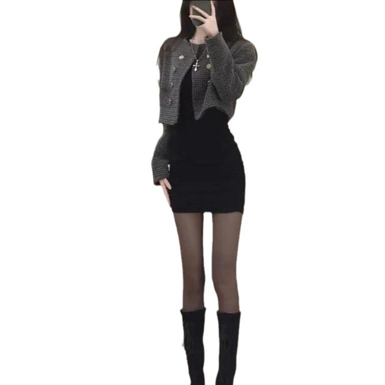 

Нижнее платье, внутреннее пальто, облегающий крой, тонкая талия, однобортная юбка M