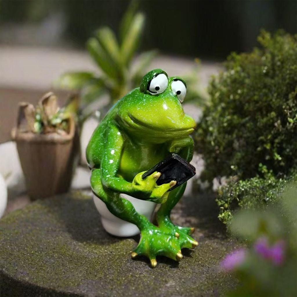 Frog Statue Crafts Pen Pencil Holder Funny Frog Sitting Toilet Ornaments Funny Frog Ornaments for Bedroom Patio Garden Bathroom
