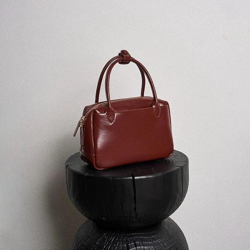 

Leather Bags, Small Square Bags for Spring and Summer, Women s Handbags, High-end and Niche Crossbody Small Bags 22*8*16