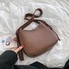 High-end bucket bag women's niche armpit bag 2025 new trendy fashion retro shoulder bag versatile crossbody bag