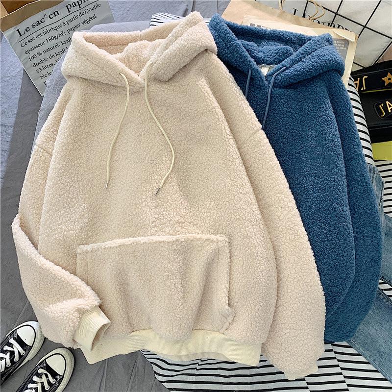 Lamb wool hooded sweater women s autumn and winter loose lzzng fleece thickened coat tide M 2990₽