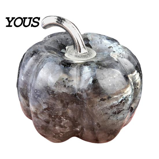 Transparent Crystal Pumpkin Charms Natural Carved Charm, Mini Gemstone Pendant Desktop Autumn Table Centerpieces for Jewelry DIY Making, Halloween