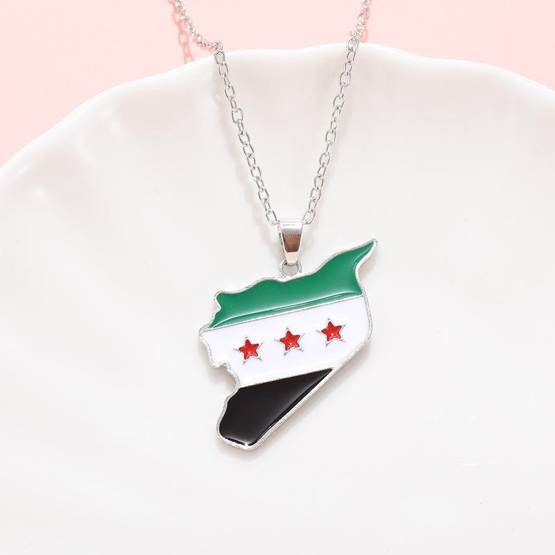 Fashionable Syrian map flag necklace, retro alloy oil-drip sweater chain pendant, hip-hop jewelry gift for women and men