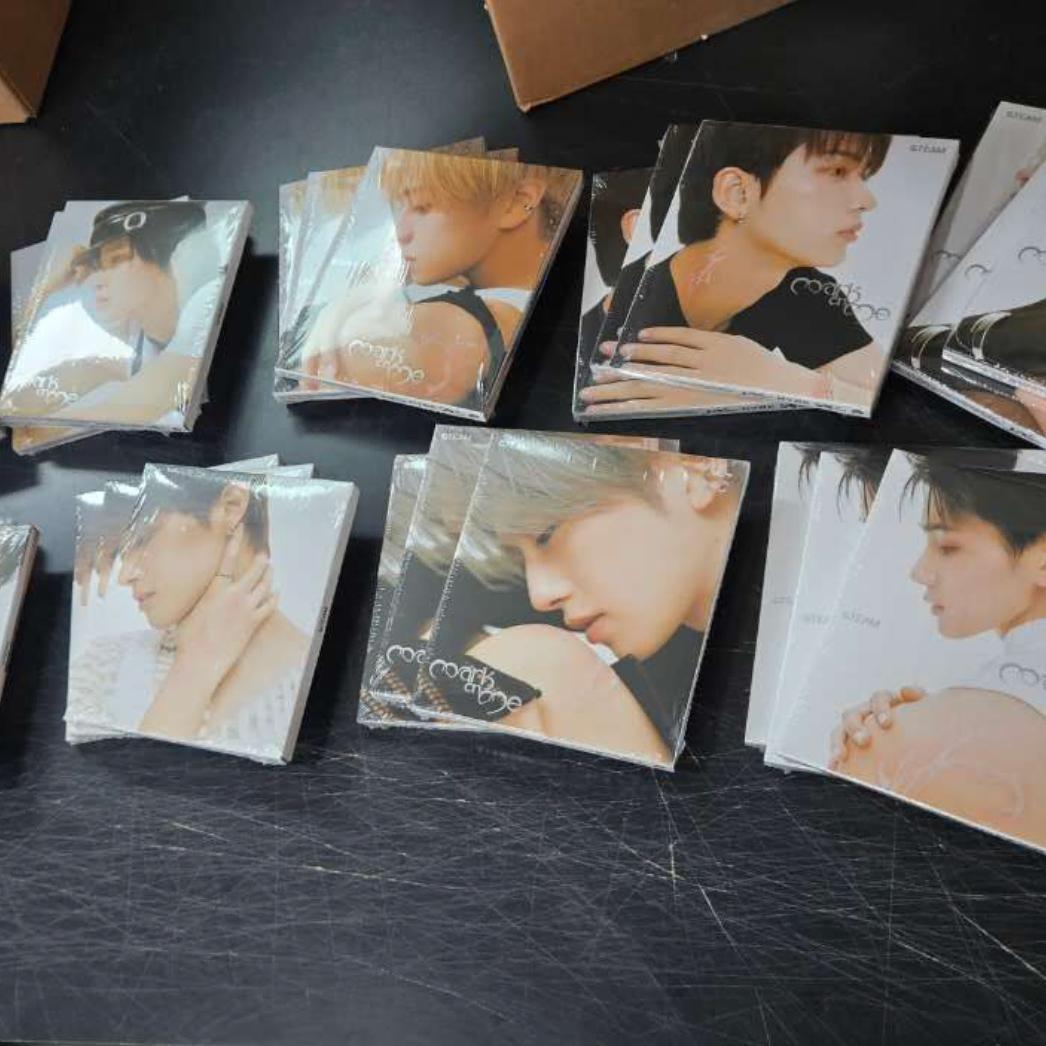 &TEAM 1 Set of 9 Sheets