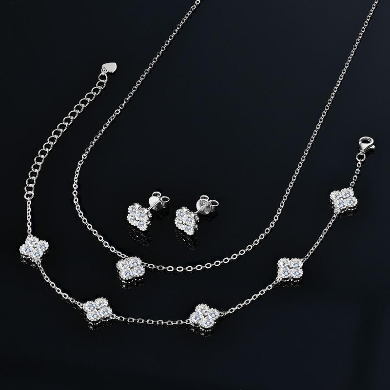 IOGOU 3 In 1 Clover Flower Jewelry Sets for Women 925 Silver 3mm D Moissanite Pendant Necklace Bracelet Stud Earrings Sets Charm