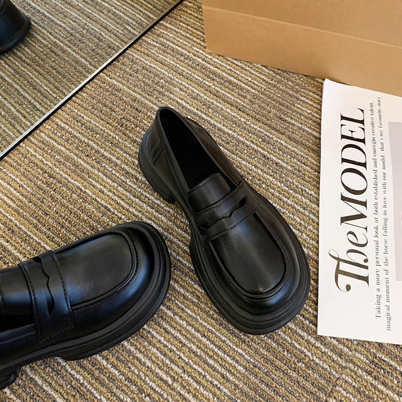Black British style small leather shoes women's autumn 2025 new Japanese jk versatile thick-soled thick-heeled non-slip loafers