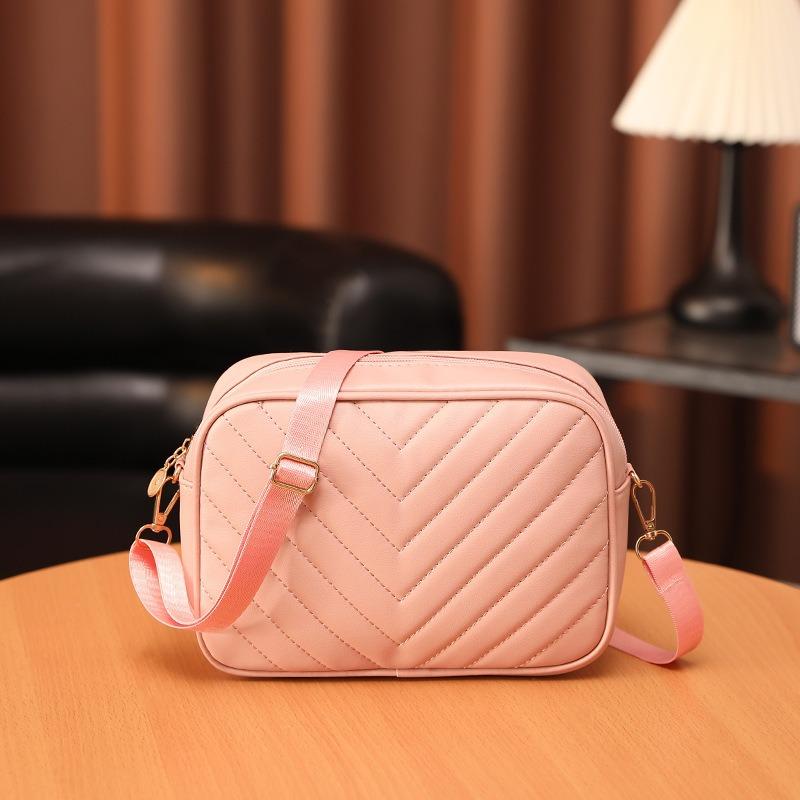 Trendy Personalized Women's Camera Bag, New Fashion V-embroidered Women's Bag, Simple and Atmospheric Women's Messenger Bag