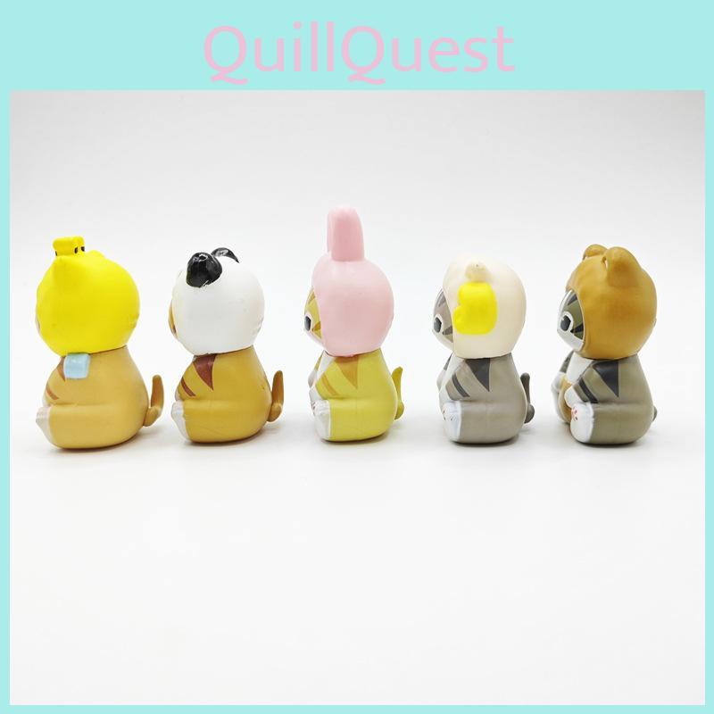 Charming Pvc Miniature Animal Figures Set Of Cute Cats With Bee And Bunny Designs