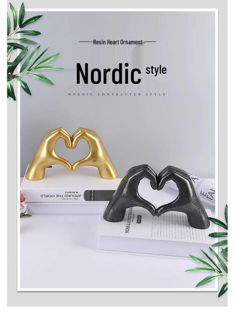 Heart-In-Hand Resin Ornament: Bedroom & Desktop Decor Gift