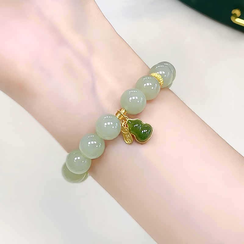 Benmingnian Damarmband med Smal Midja: Lätt Lyx Imitation Hetian Jade, Perfekt Alla Hjärtans Dag- eller Födelsedagspresent till Henne.