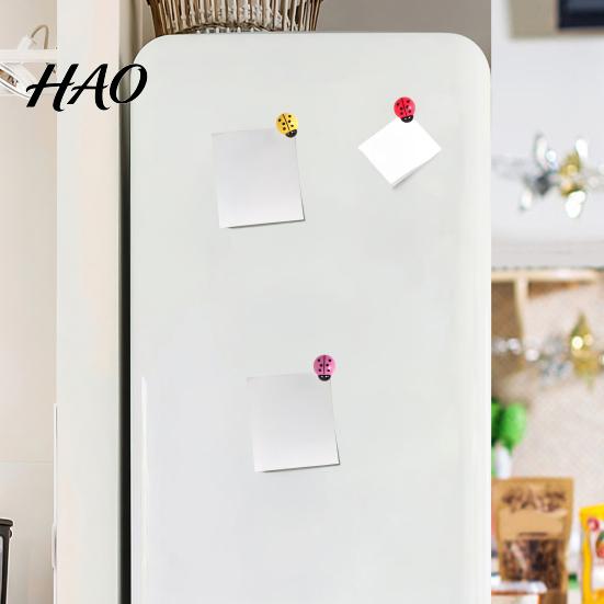 Office Cabinet Decor 4Pcs 3D Ladybug Refrigerator Magnet, Mini Ladybird Resin Fridge Magnets Decorative Memo Note Holder for Kitchen Whiteboard Kit