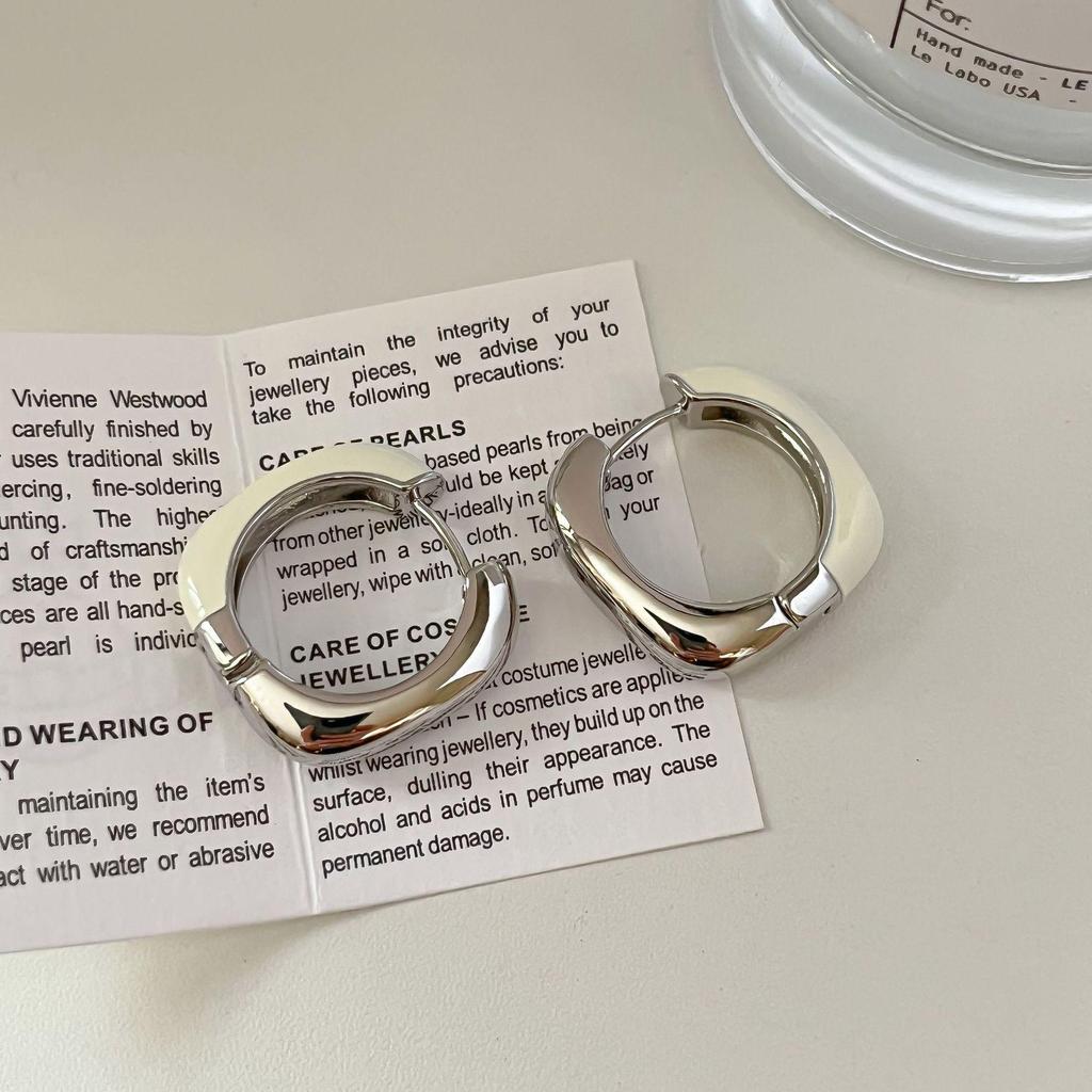 Maillard Minimalistische Weinrote Emaille Quadratische Creolen - Nischendesign & Vielseitiger Schmuck für Damen