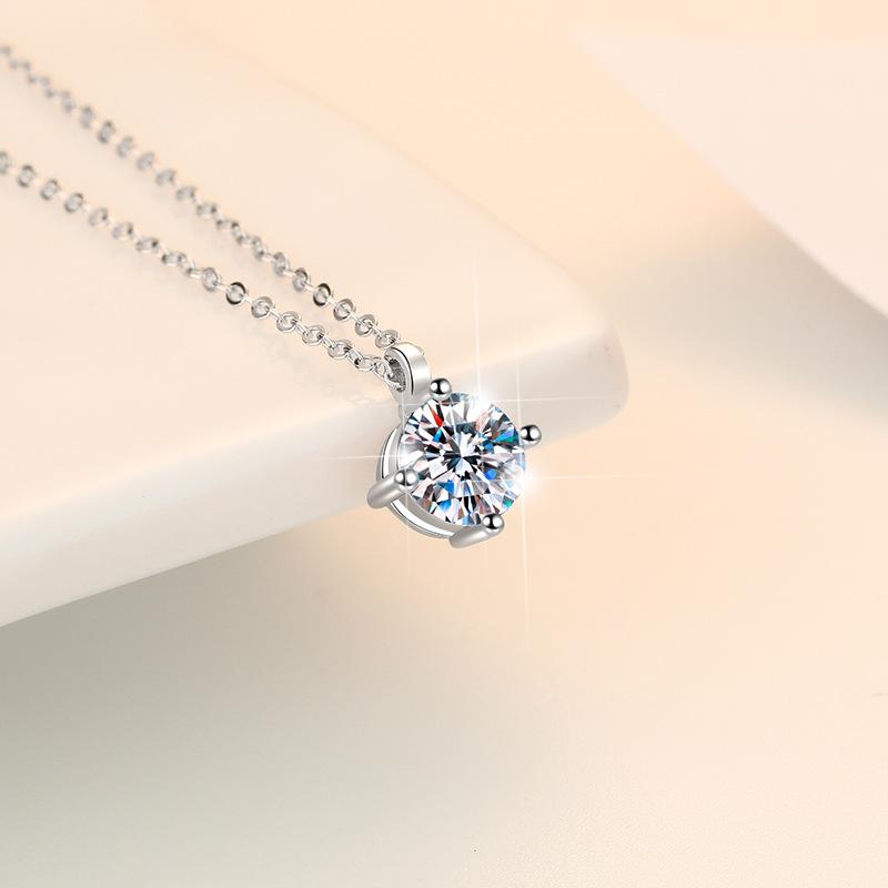 6.5mm Rond Geslepen Drie-klauw Solitaire Moissanite Hanger Ketting S925 Sterling Zilver Voor Vrouwen