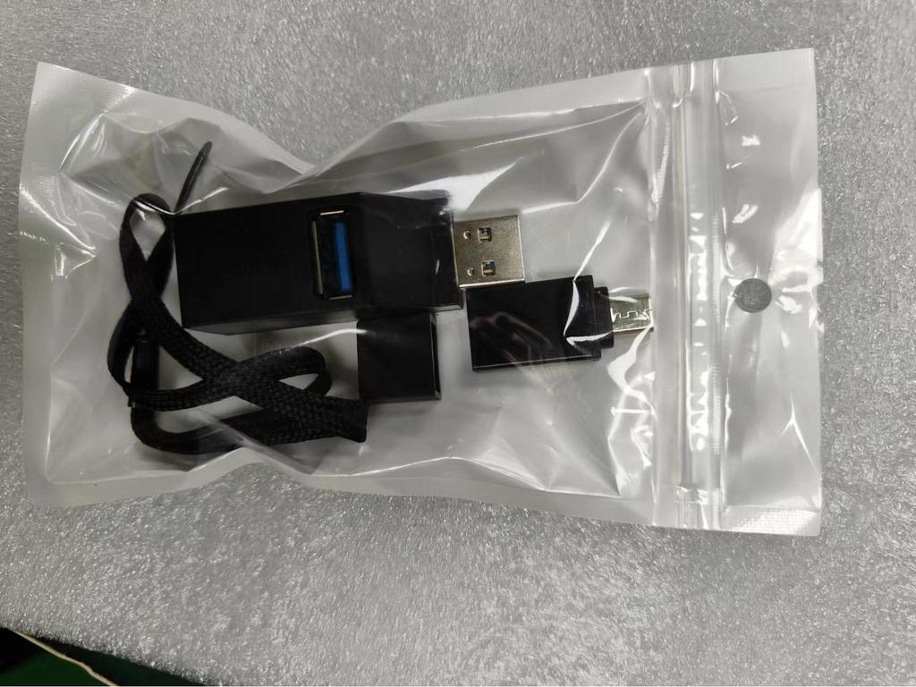 Tragbarer USB3.0 High-Speed Multi-Interface Hub Splitter