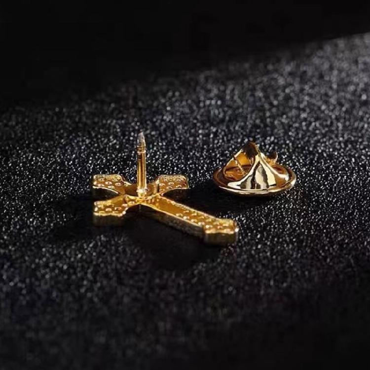 Creative Men's Crosses Suit Pin Sophisticated Men's Suit Brooch Accessory Crosses Lapel Pin For Special Event